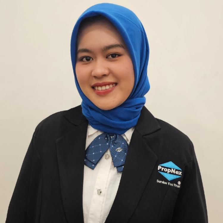 LUNA SYARIFA